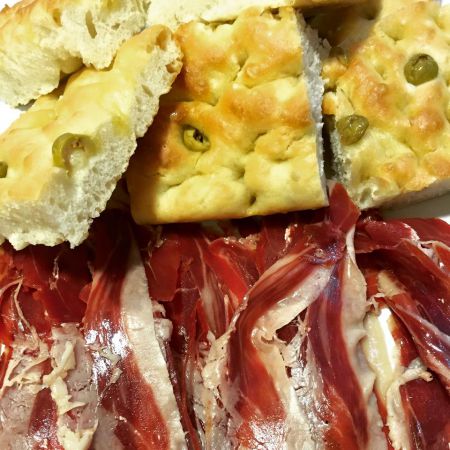 focaccia-con-aceitunas