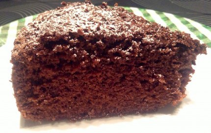 Cáscaras de naranja confitadas torta de chocolate y naranjas