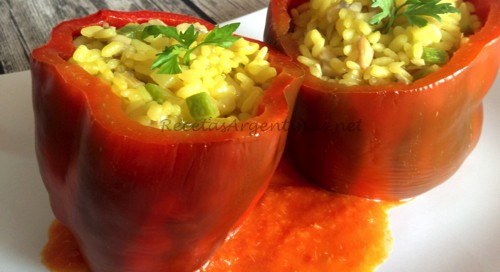 Morrones rellenos de arroz y verduras Pimientos Morrones rellenos de verduras