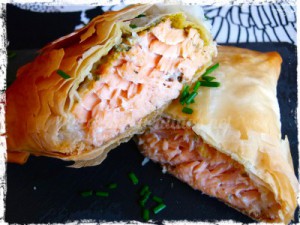Paquetitos de salmón en masa filo