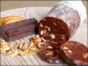 chorizo de chocolate y frutos secos