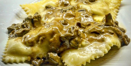 Raviolones caseros de molleja. De @GuerrilleroCulinario Ravioles de mollleja