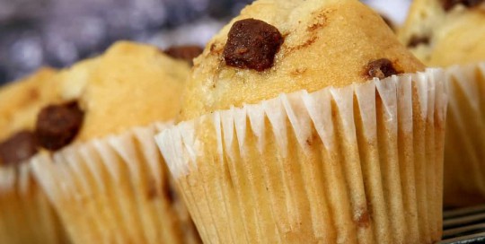 Muffins de maní y Chocolate bake-1238681_960_720