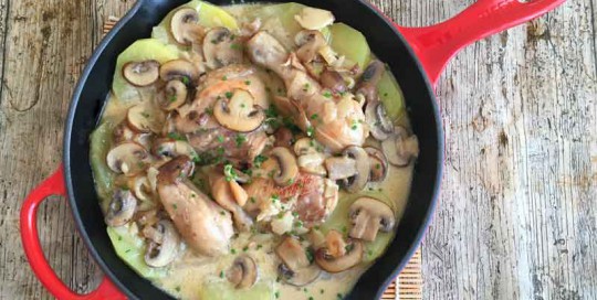 Pollo a la Crema con champiñones y Papas Pollo a la Crema con champiñones y Papas