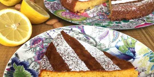 Torta al limón, almendras y chocolate blanco Torta caprese de limón