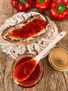 chutney de pimientos rojos pan