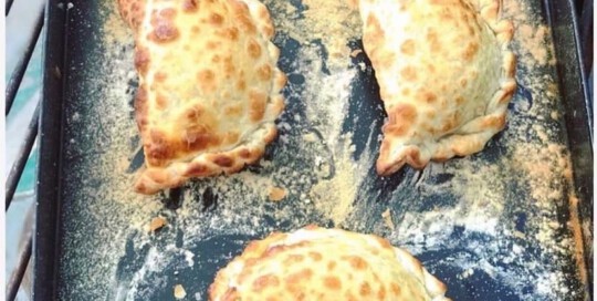 Empanadas salteñas