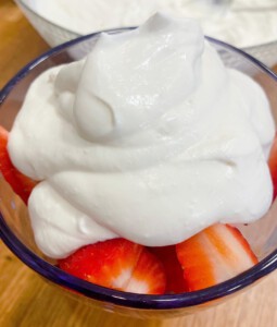 frutillas crema chantilli