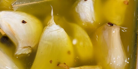 Ajo Confitado con piel Ajo Confitado con piel